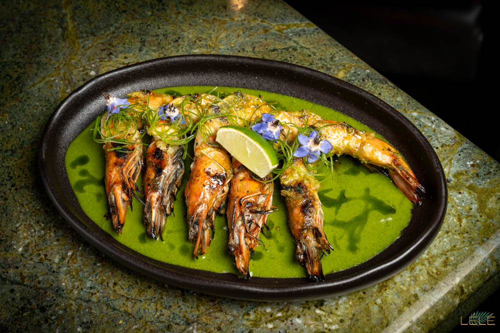 GRILLED HEAD ON SHRIMP